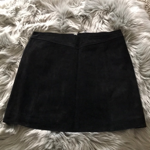 NWT Zara Suede Black Zip Skirt Size Large 🌟 - Picture 5 of 5